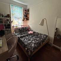 Ariana Falzarano's room