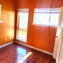 Oyin's room