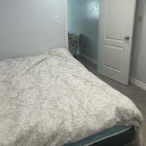 Moe's room