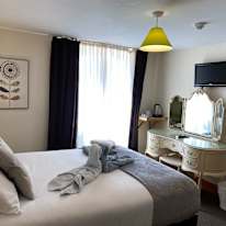 Nil's room