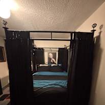 Linja Usher's room