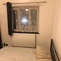 michael edwards's room