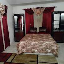 DeAnna's room