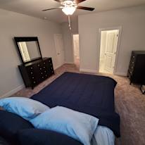 Ken's room
