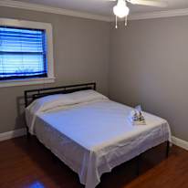 Hansen's room