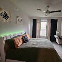 Lisa's room