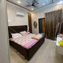 Steffy's room