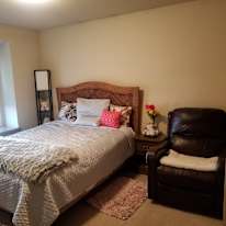 Lynn's room