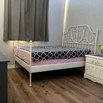 Helen Sam's room