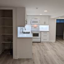 Slava Desanti's room