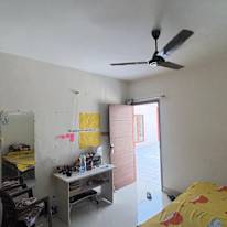 Neeraj's room