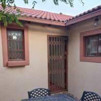 Xolani Mjiyako's room
