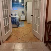 Amy B Amodeo's room