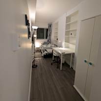 Serdar's room