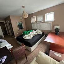 Tom's room