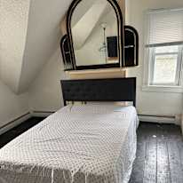 Donovan's room