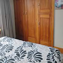 Bob's room