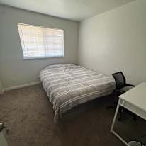 Eber's room