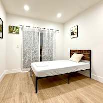 Yenglik Aubakirova's room