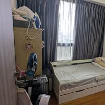 Shirley Tan's room