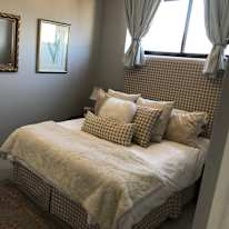 JAMES THOMPSON's room