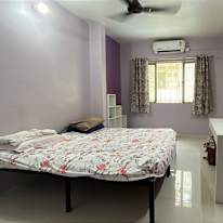 Hifza Shaikh's room