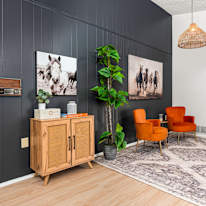 Bicoastal Holdings's room
