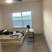 gedeon's room
