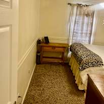 Mariah Del rio's room