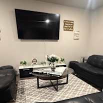 Macaire Ndum Kwi's room