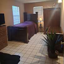 Juan carlos's room