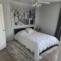 carlos andres's room