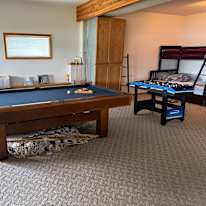 roland's room