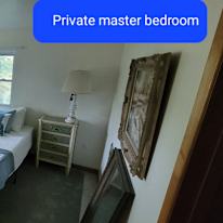 Ron & Jamie's room