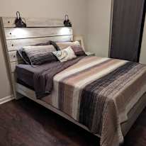 Lisa's room