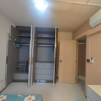 Idris's room