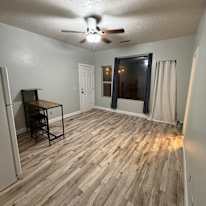 Lee's room