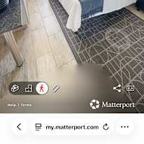 Larona's room