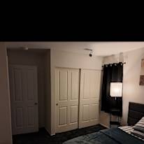 PEPE MANZANO's room