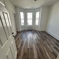Linh's room
