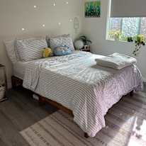 Giselle's room