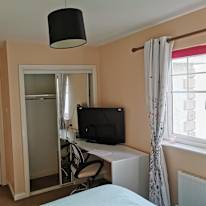 Stephen's room