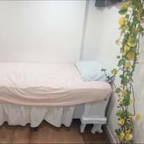 Amine's room