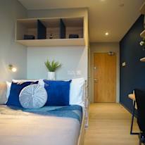 Mica Mccloud's room