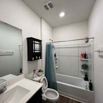 Akshay's room