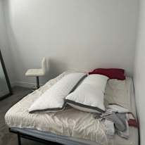 Alonso's room