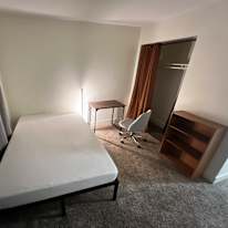 Sacramento's room