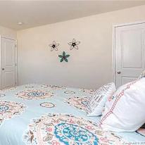 Alcove Rooms's room