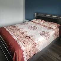 Pinky Sood's room