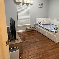 Huyen's room